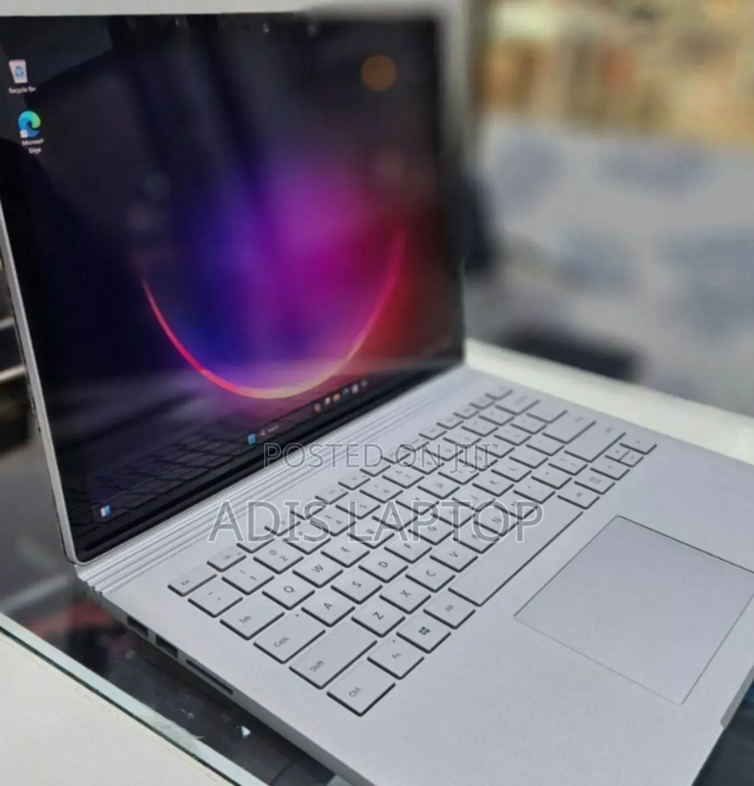 New Laptop Microsoft Surface Book 3 16GB Intel Core I7 SSD 256GB