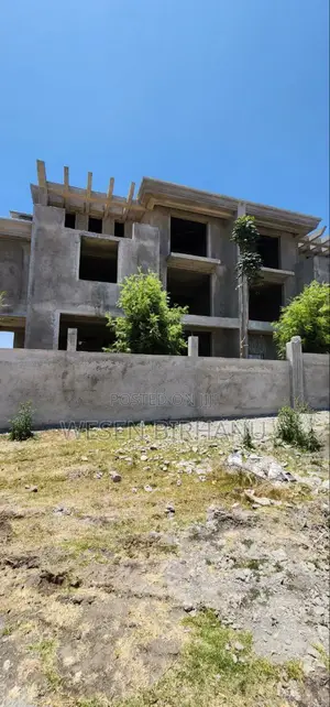 9bdrm House in Ye ግል, Addis Ketema for sale