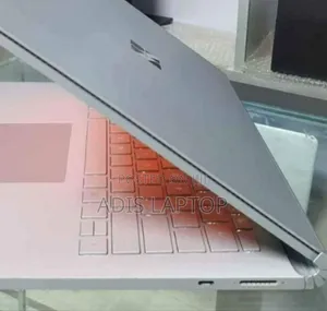 New Laptop Microsoft Surface Book 3 16GB Intel Core I7 SSD 256GB