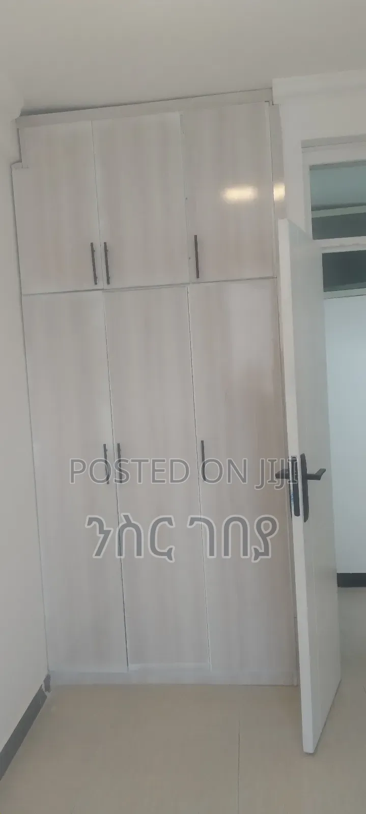 Furnished 3bdrm Condo in Ayat 49, 40/60, Yeka for rent