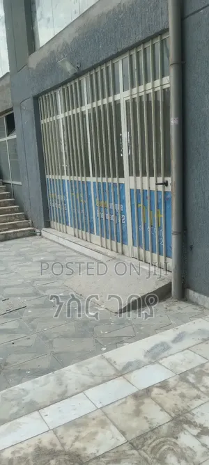 1bdrm Condo in Ayat 49, 40/60, Yeka for sale