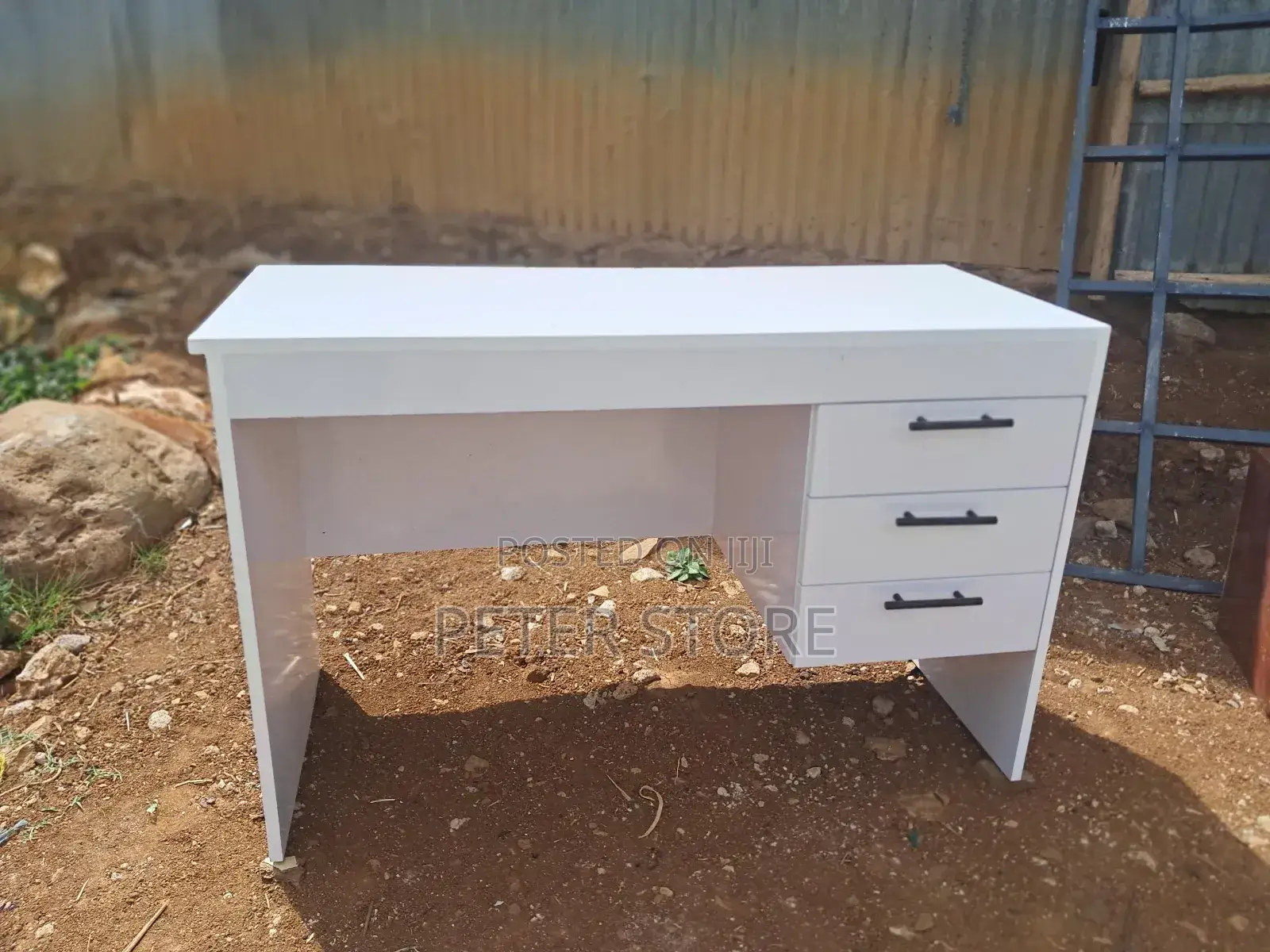 Quality Reading Table