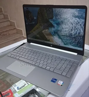 New Laptop HP Stream Notebook 16GB Intel Core I7 SSD 1T