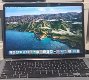 New Laptop Apple MacBook Pro 2019 8GB Intel Core I5 SSD 128GB