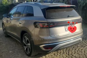 Volkswagen ID.6 2024 Gray