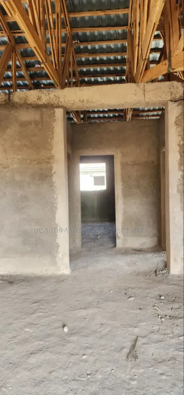 6bdrm House in ሲሲድ ርእል ስተት, Oromia-Finfinne for sale