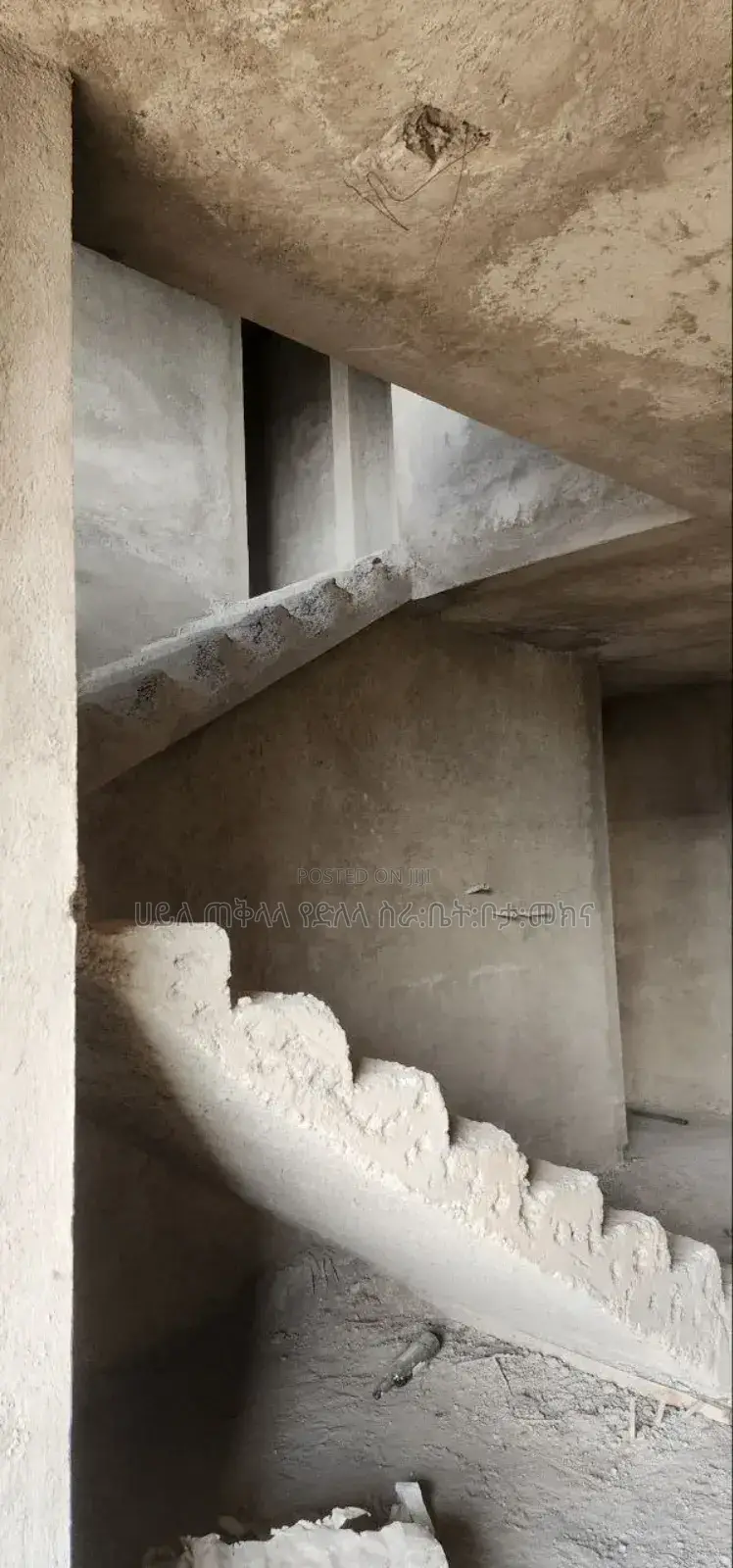 6bdrm House in ሲሲድ ርእል ስተት, Oromia-Finfinne for sale