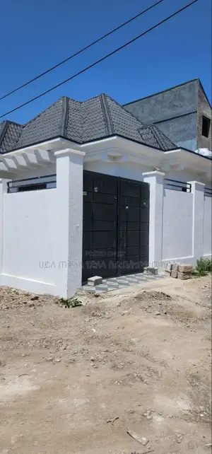 Furnished 4bdrm Villa in Legetafo Area Best, Oromia-Finfinne for sale