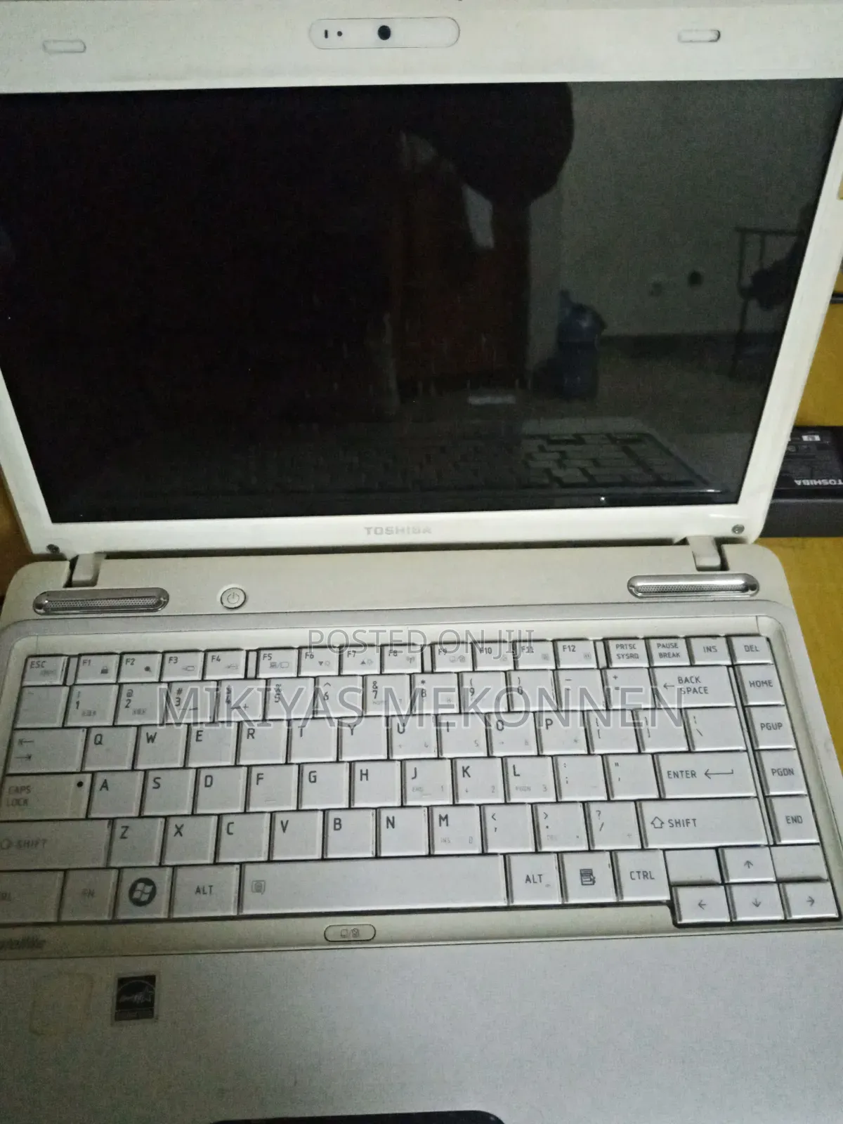 Laptop Toshiba Satellite C850 4GB Intel Core I5 HDD 500GB