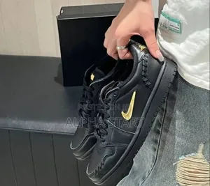 Photo - Nike Air Jordan 1 Low ‘Method of Make’ “Triple Black” Shoes