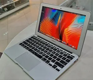 New Laptop Apple MacBook Air 2015 8GB Intel Core I5 SSD 128GB