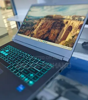 New Laptop MSI 16GB Intel Core I7 SSD 1T