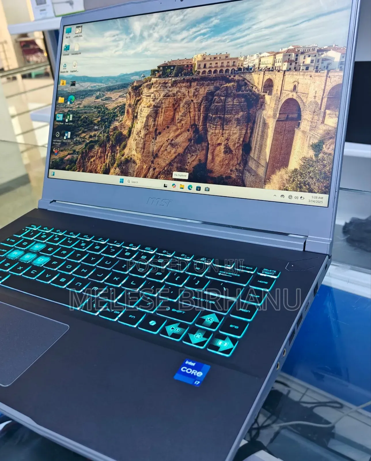 New Laptop MSI 16GB Intel Core I7 SSD 1T