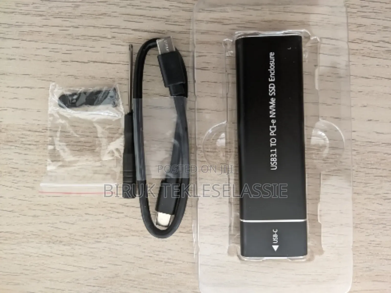 Usb 3.1 to M.2 NGFF SSD Hard Disk Enclosure