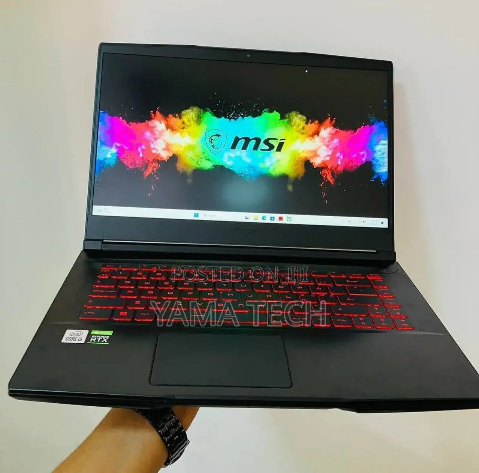 New Laptop MSI 16GB Intel Core I5 SSD 512GB