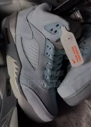 Photo -  Air Jordan 5 Retro Hi ‘Blue Bird’ Shoes