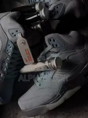  Air Jordan 5 Retro Hi ‘Blue Bird’ Shoes