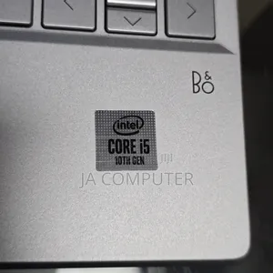 New Laptop HP Pavilion 15 8GB Intel Core I5 SSD 256GB