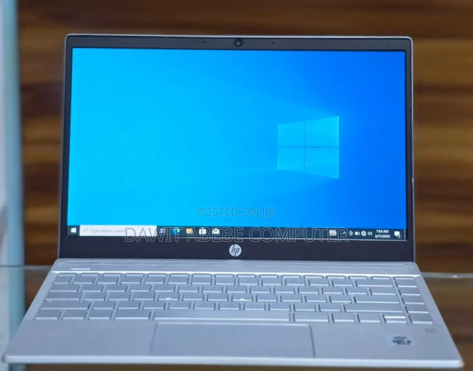 New Laptop HP Pavilion 15 8GB Intel Core I5 SSD 256GB