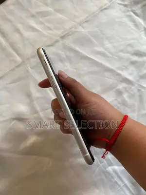 Apple iPhone 11 256 GB White