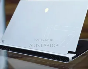 New Laptop Alienware M17x R2 16GB Intel Core I7 SSD 1T