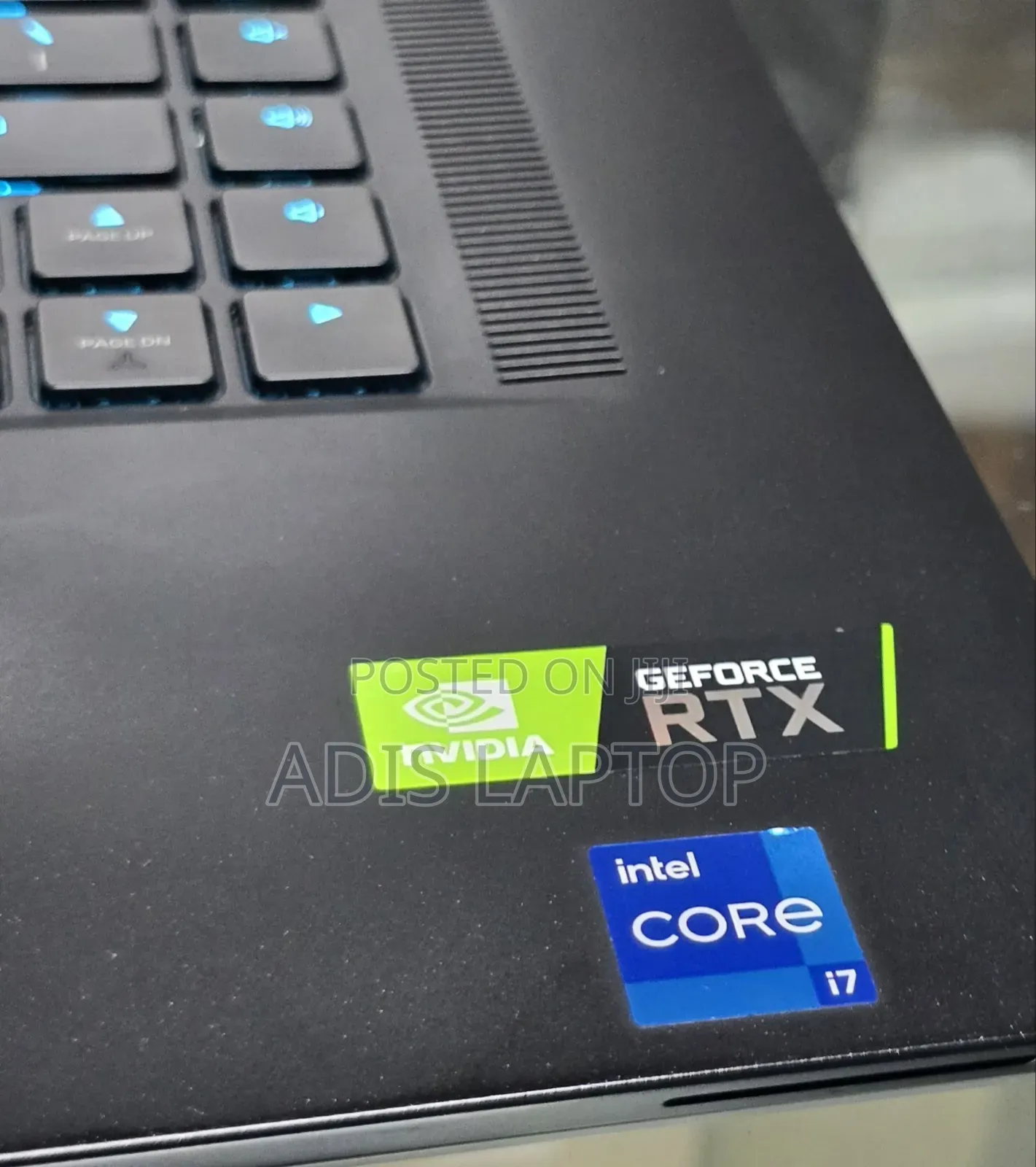 New Laptop Alienware M17x R2 16GB Intel Core I7 SSD 1T