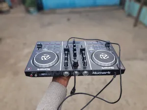 Dj Mixer / Dj Controller