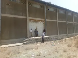 እሚከራይ መጋዘን ምርጥ ቦታ ይደውሉ