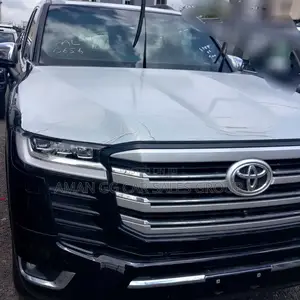 New Toyota Land Cruiser 2023 Black