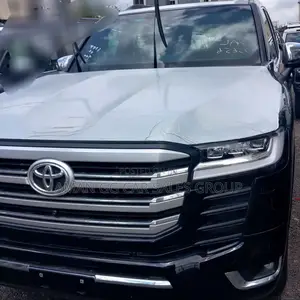 Photo - New Toyota Land Cruiser 2023 Black