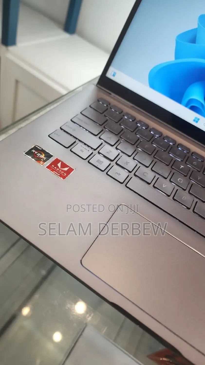 New Laptop Asus ZenBook S UX391UA 8GB AMD Ryzen 5 SSD 256GB