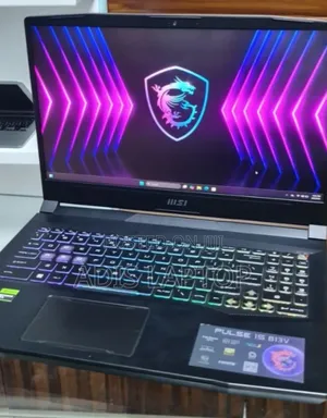 New Laptop MSI Pulse GL76 16GB Intel Core I7 SSD 512GB