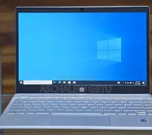 New Laptop HP Pavilion 11 8GB Intel Core I5 SSD 256GB