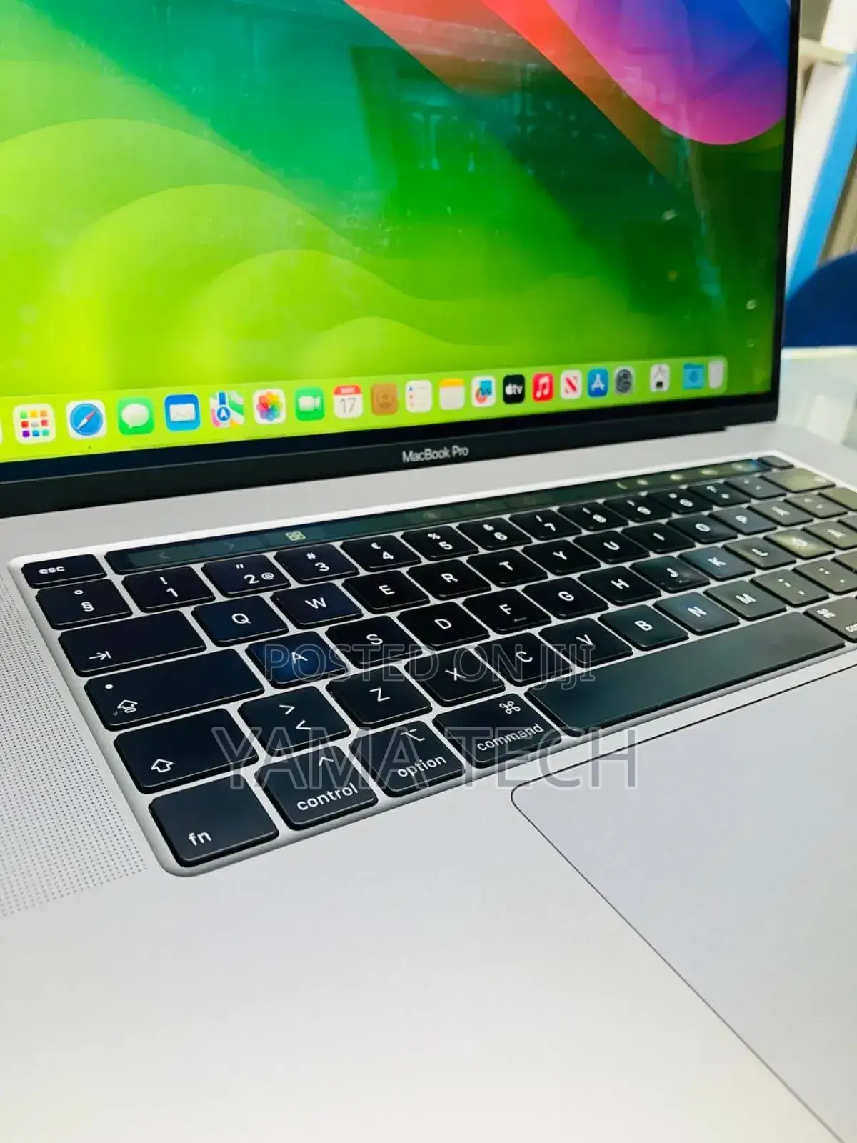New Laptop Apple MacBook Pro 2019 32GB Intel Core I9 SSD 2T