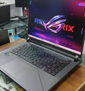 New Laptop Asus ROG Strix G15 32GB Intel Core I9 SSD 1T