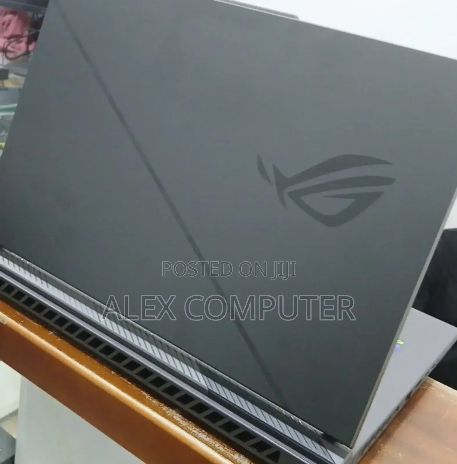 New Laptop Asus ROG Strix G15 32GB Intel Core I9 SSD 1T