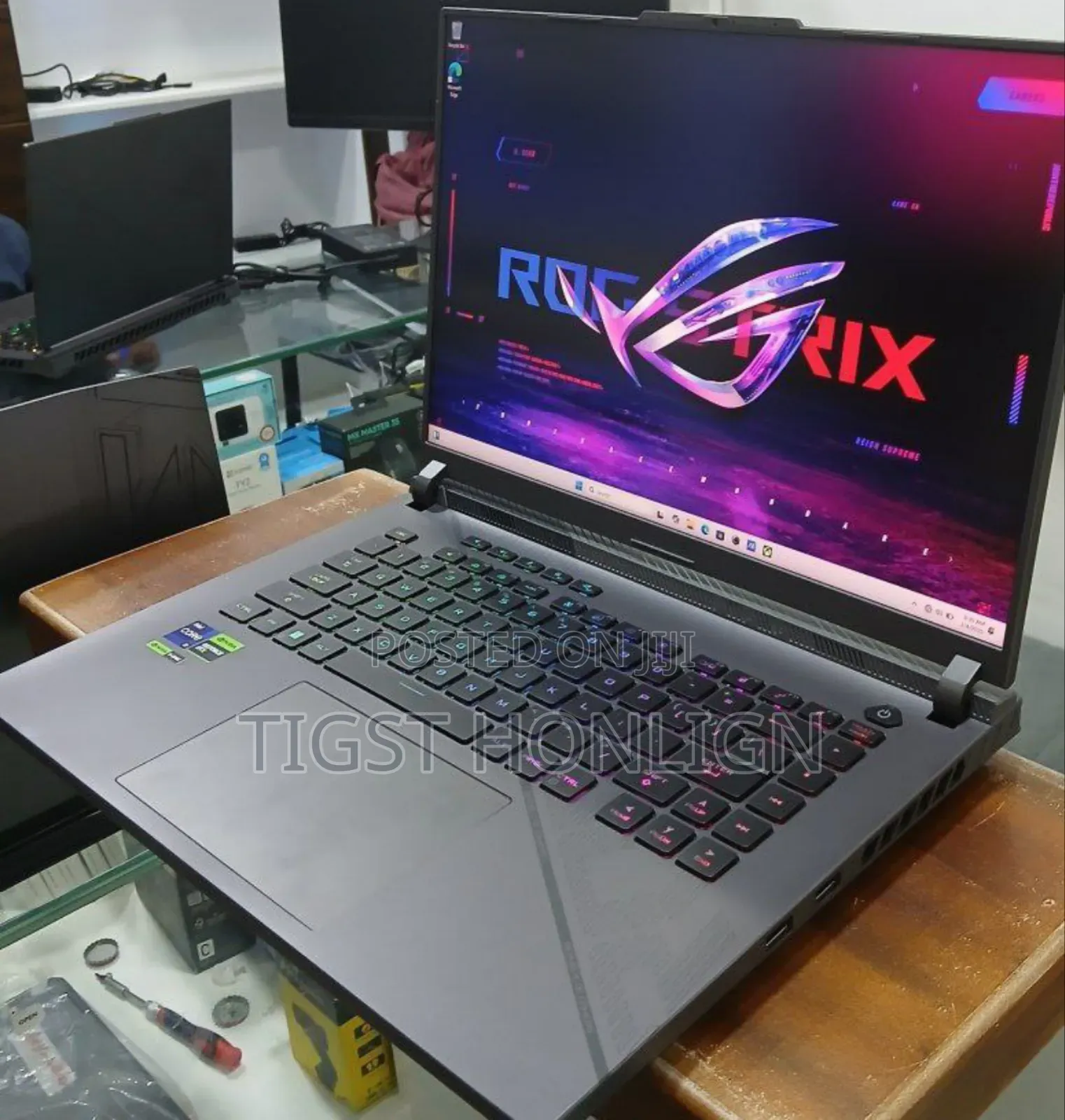 New Laptop Asus ROG Strix G15 32GB Intel Core I9 SSD 1T