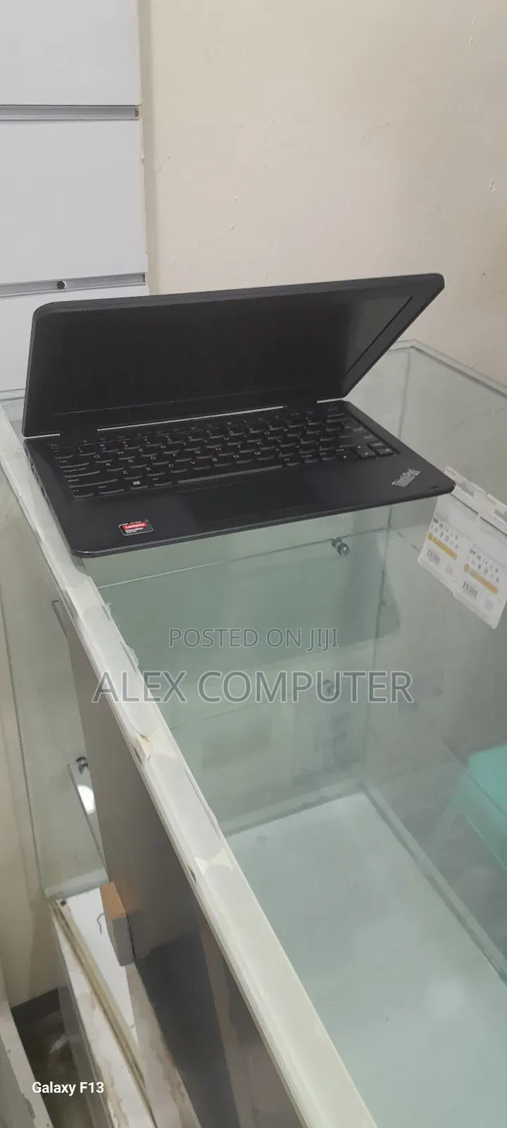 New Laptop Lenovo ThinkPad 11e 8GB Intel Pentium SSD 128GB