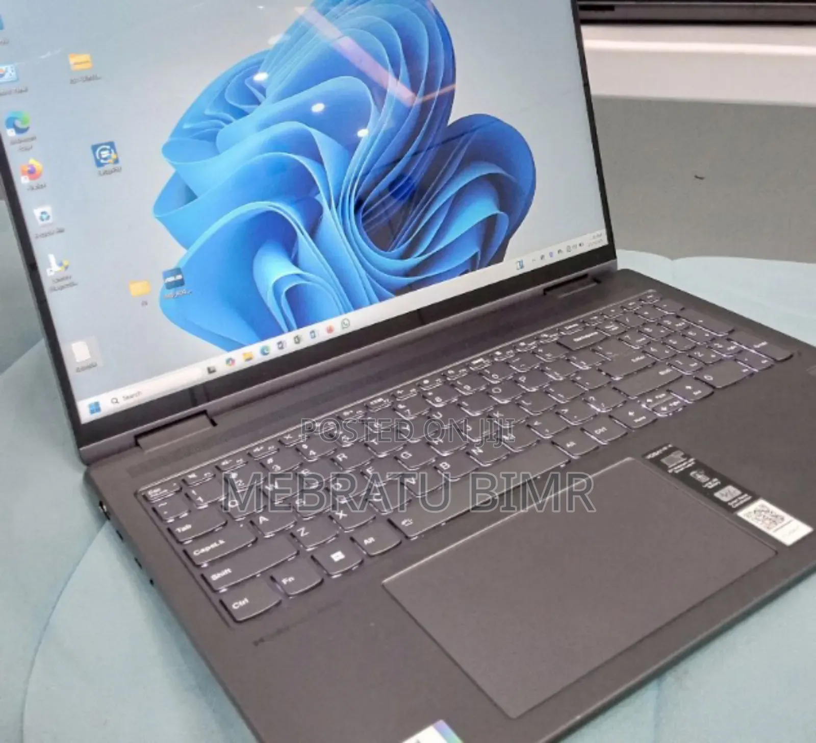 New Laptop Lenovo Yoga 7i 16GB Intel Core I7 SSD 512GB