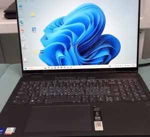 New Laptop Lenovo Yoga 7i 16GB Intel Core I7 SSD 512GB