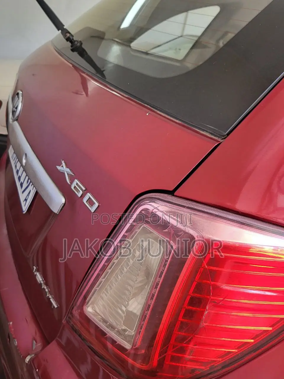 Lifan Abay 1.6 Hatchback FWD 2012 Red