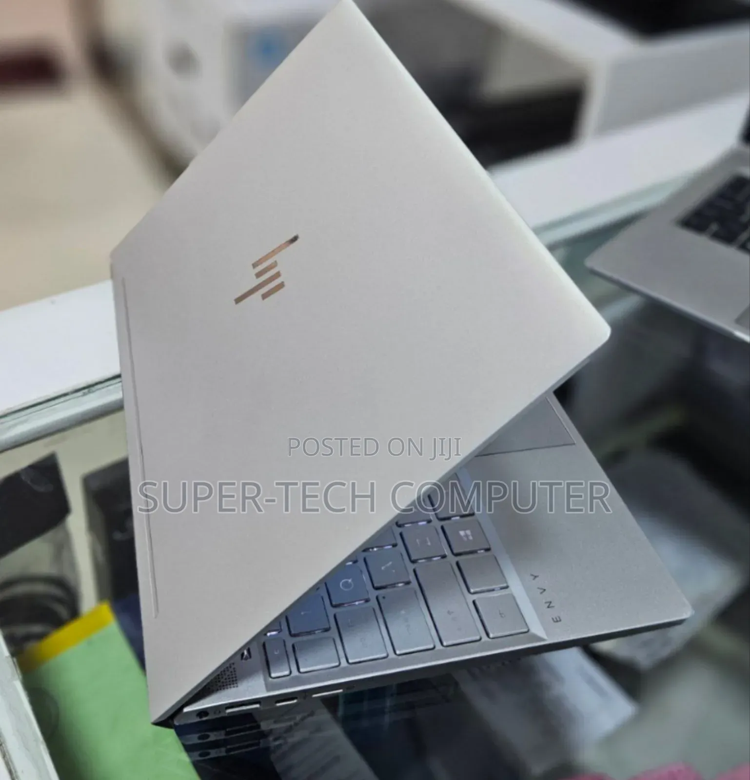 New Laptop HP Envy 14t 8GB Intel Core I5 SSD 512GB