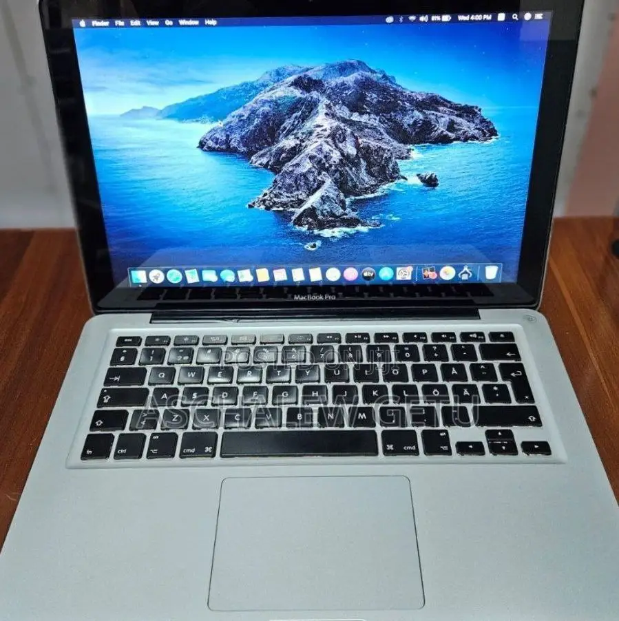 New Laptop Apple MacBook Pro M1 4GB Intel Core I5 SSD 256GB