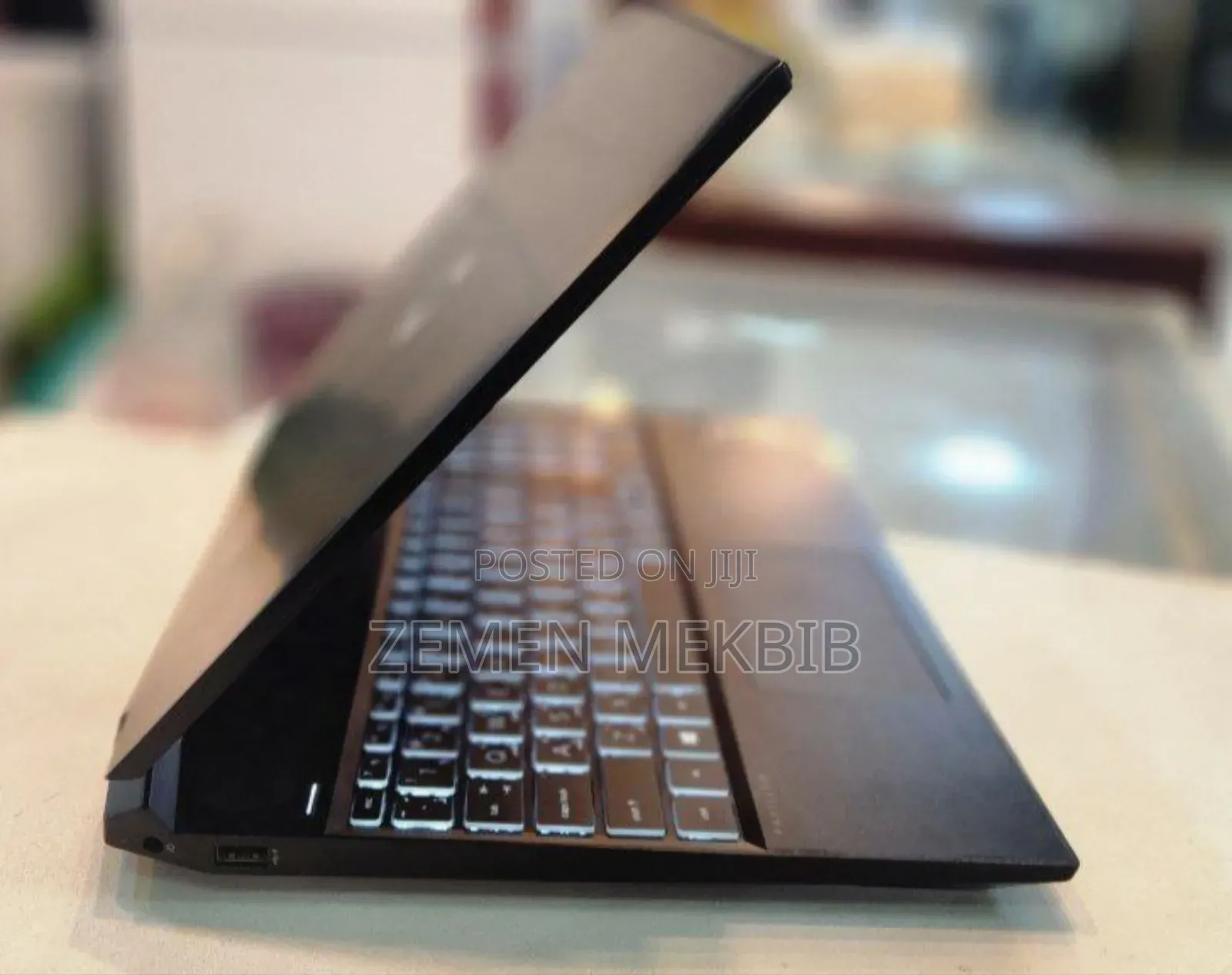 New Laptop HP Pavilion 15 8GB AMD Ryzen 5 SSD 512GB