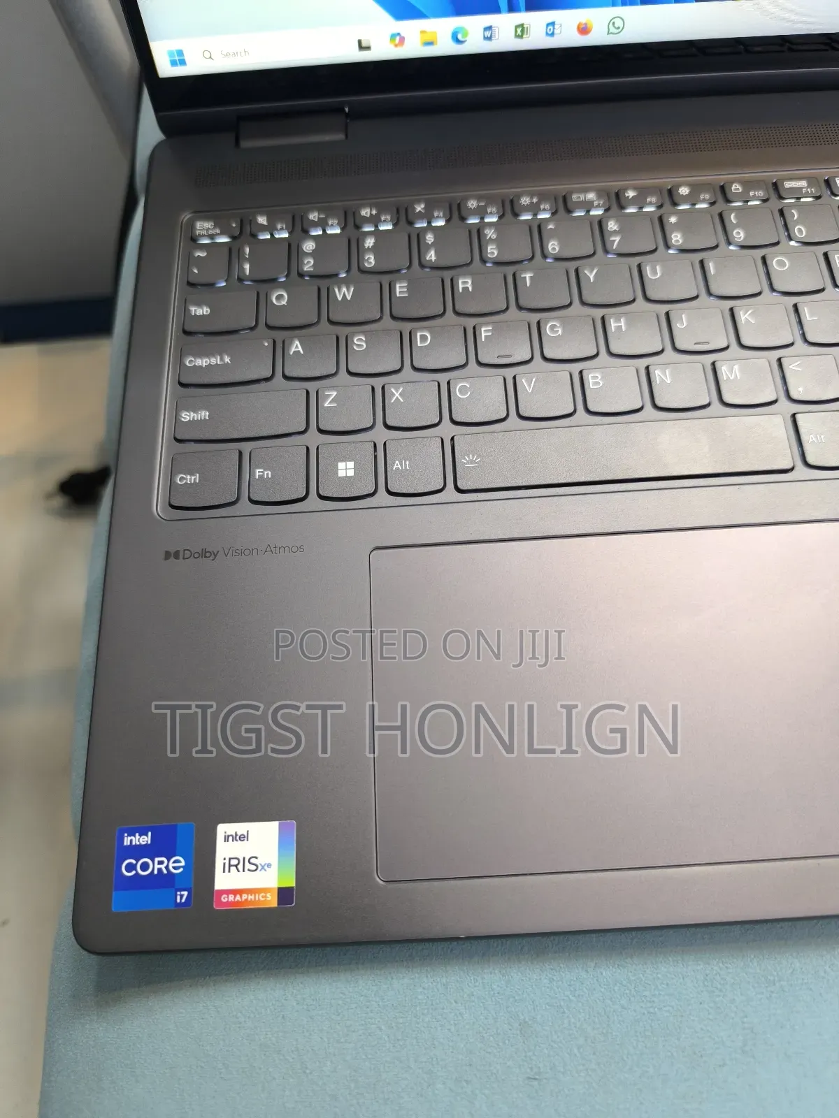 New Laptop Lenovo Yoga 7i 16GB Intel Core I7 SSD 512GB