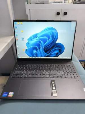 New Laptop Lenovo Yoga 7i 16GB Intel Core I7 SSD 512GB