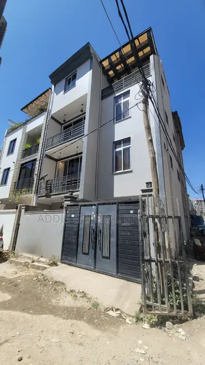 Photo - 6bdrm House in ሀይሌ ጋርመንት, Nifas Silk-Lafto for sale