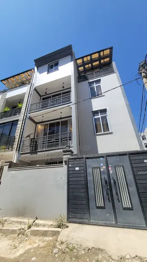 6bdrm House in ሀይሌ ጋርመንት, Nifas Silk-Lafto for sale