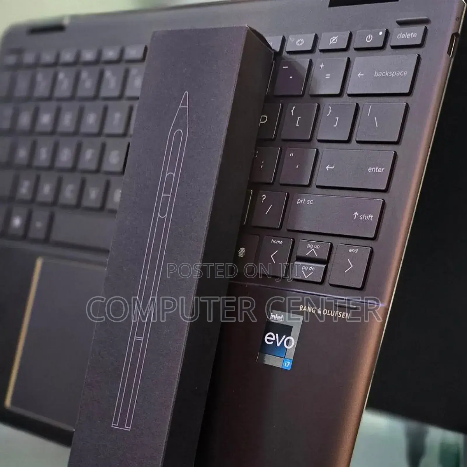 New Laptop HP Spectre 16GB Intel Core I7 SSD 1T