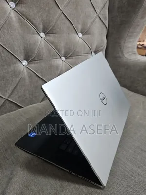 New Laptop Dell XPS 15 32GB Intel Core I7 SSD 1T